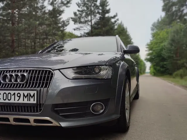 Audi A4 allroad - фото 3
