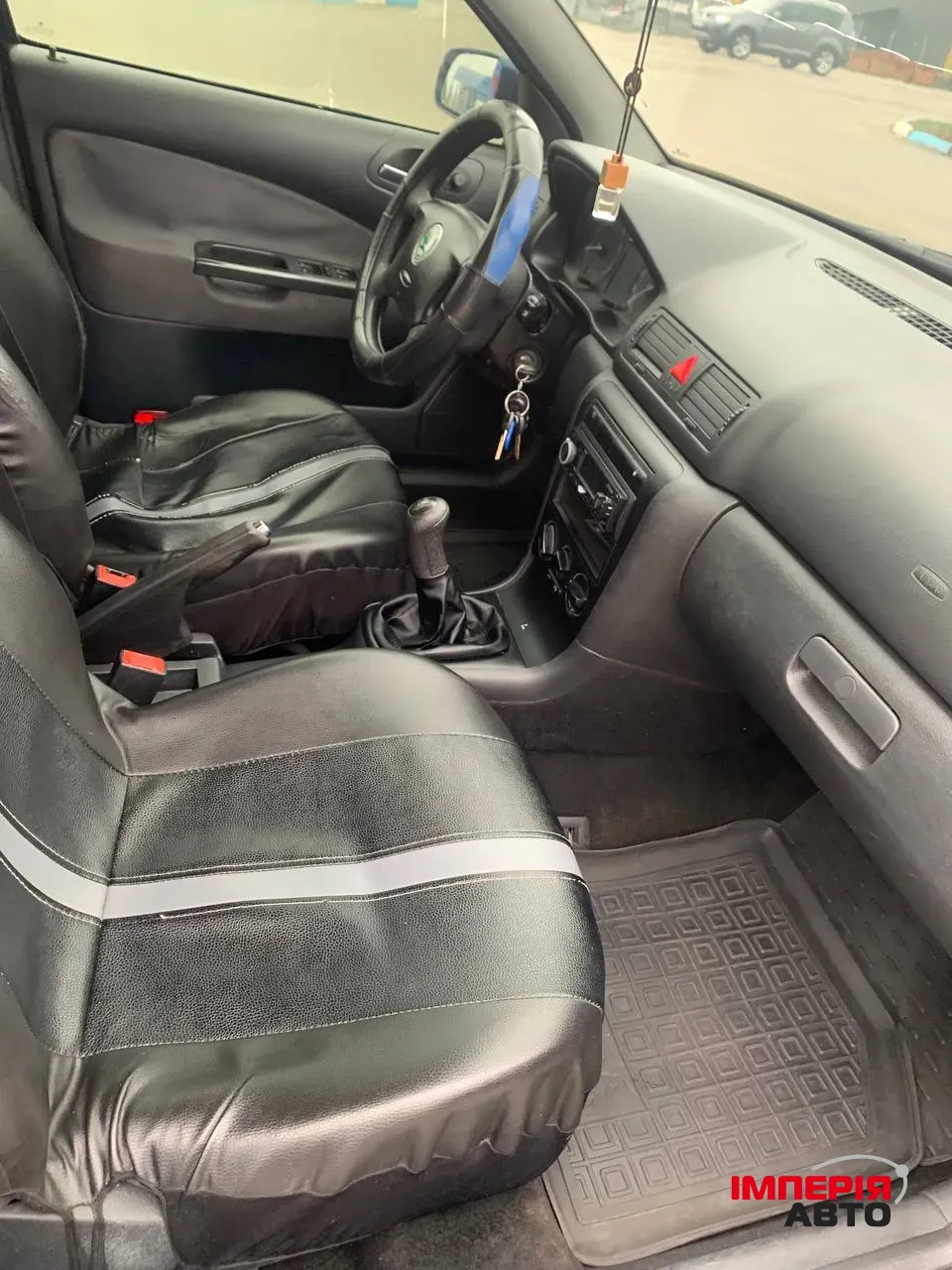 Skoda Octavia - фото 8