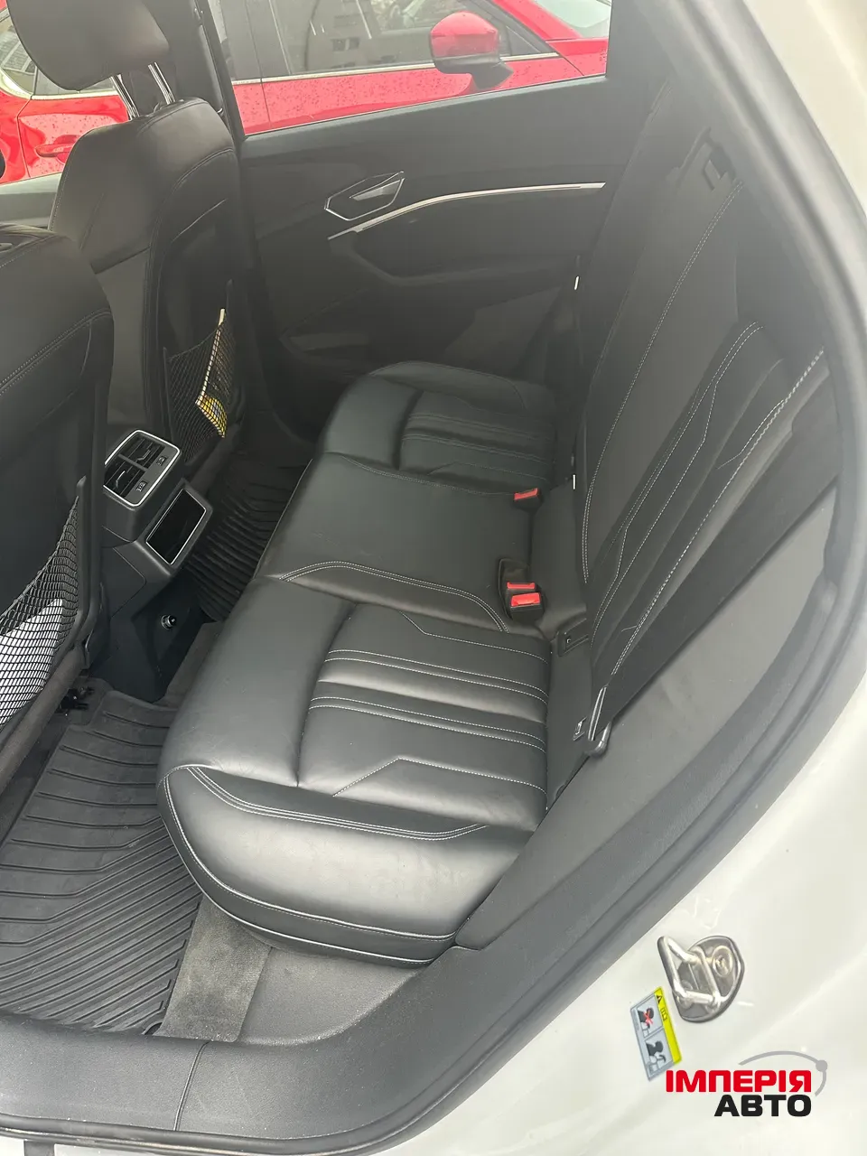 Audi e-tron S Sportback - фото 3