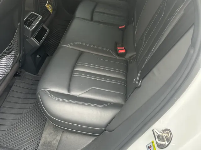 Audi e-tron S Sportback - фото 3