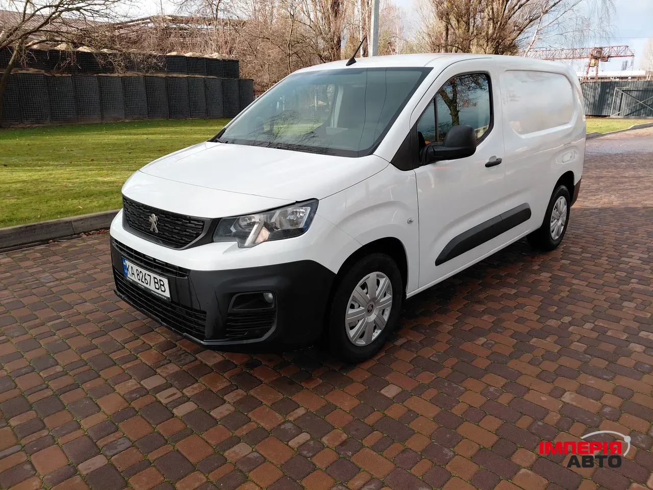 Peugeot Partner - фото 2