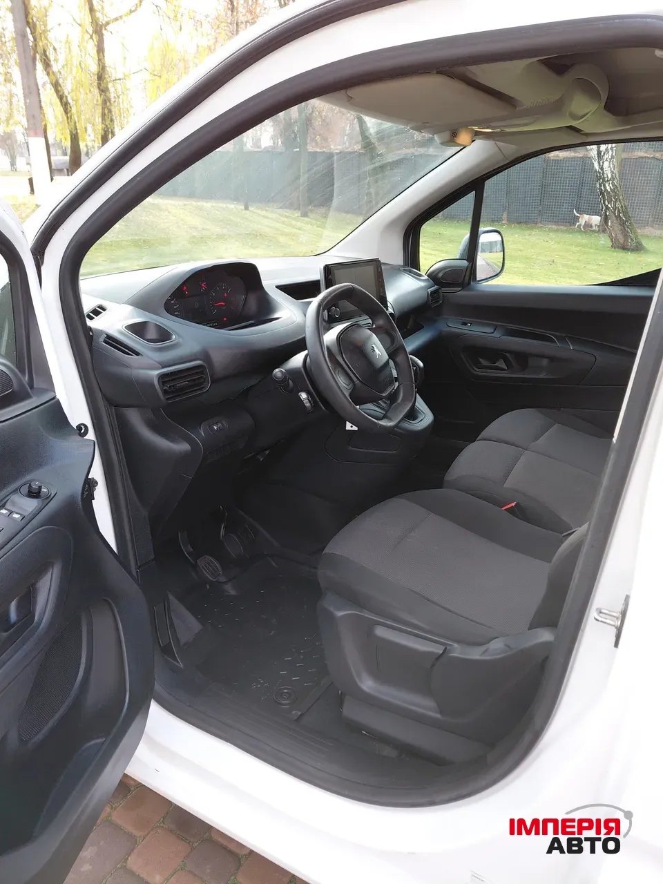 Peugeot Partner - фото 6