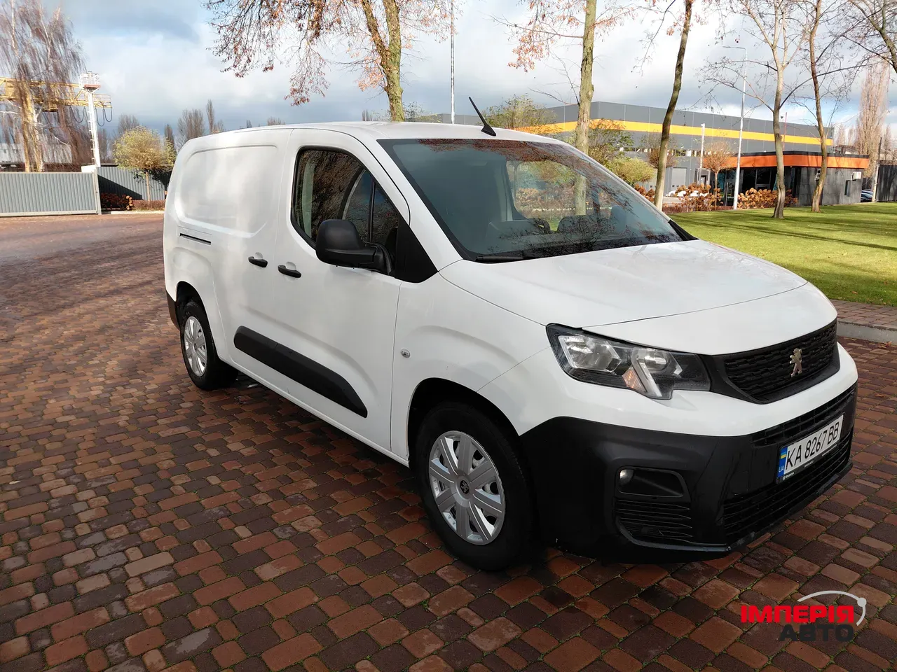 Peugeot Partner - фото 3