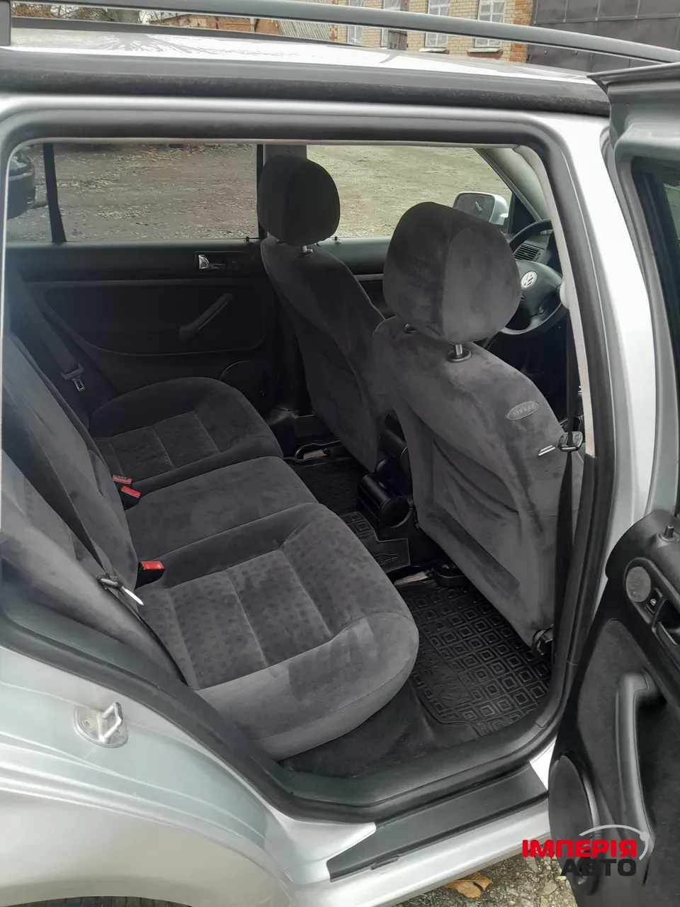 Volkswagen Golf - фото 12