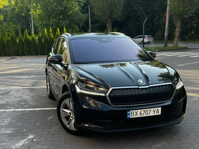 Skoda Enyaq - фото 1
