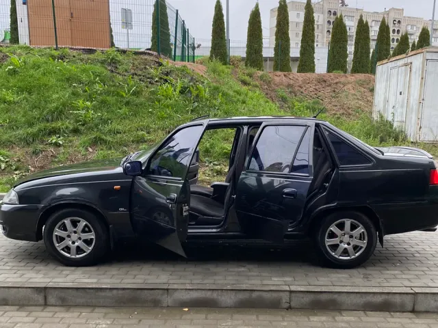 Daewoo Nexia - фото 4
