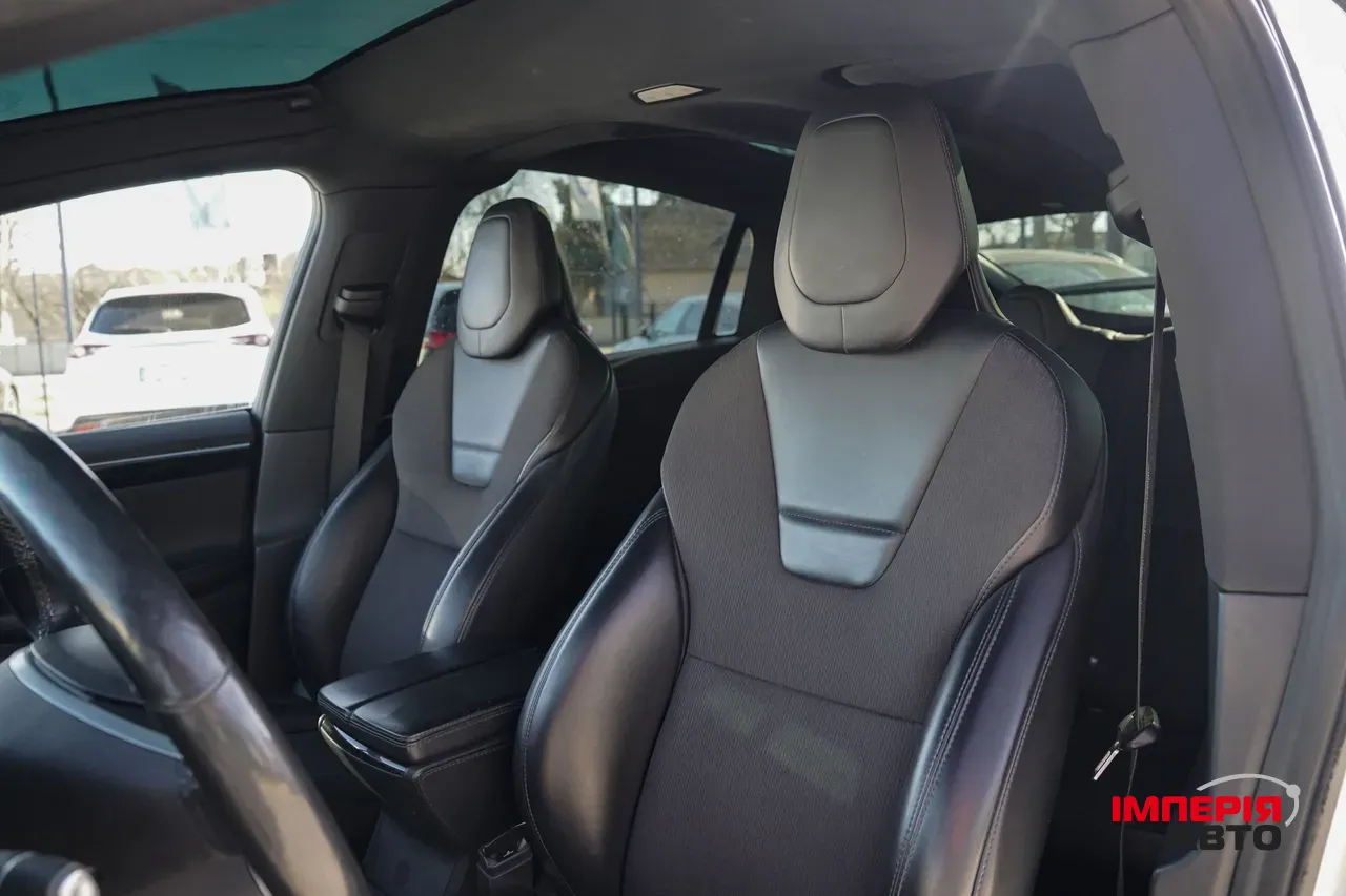 Tesla Model X - фото 15