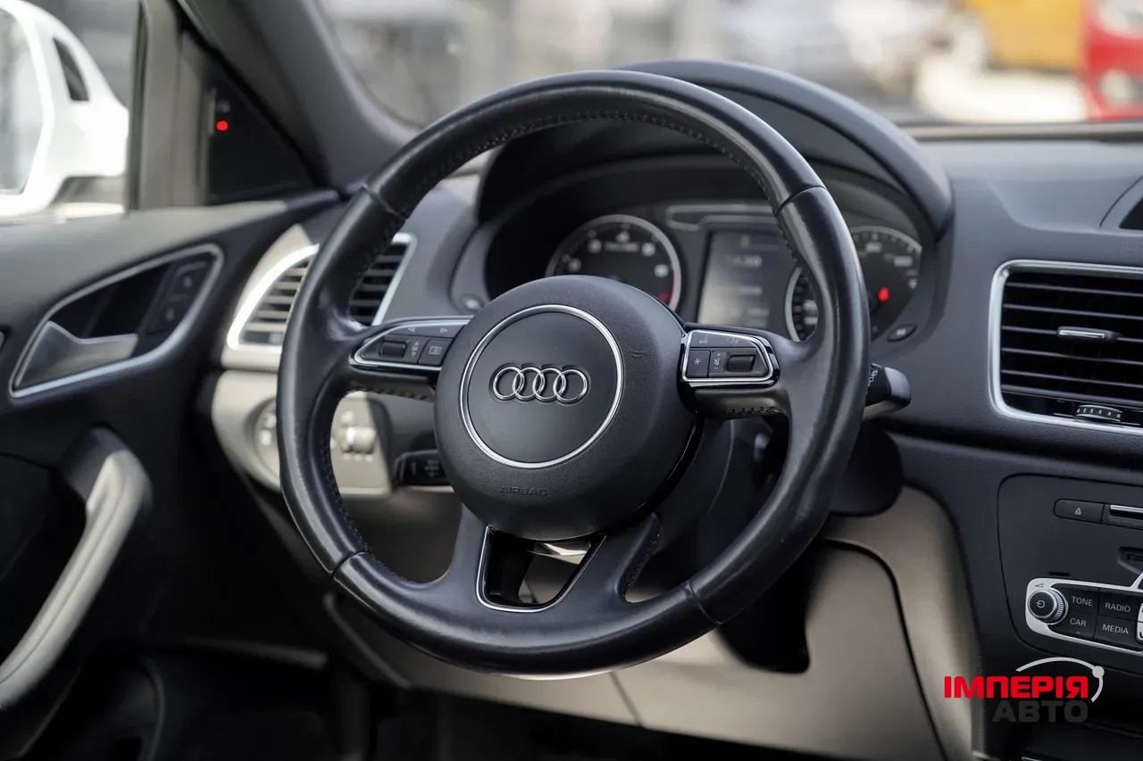 Audi Q3 - фото 22