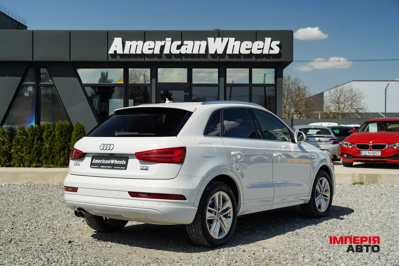 Audi Q3 - фото 5