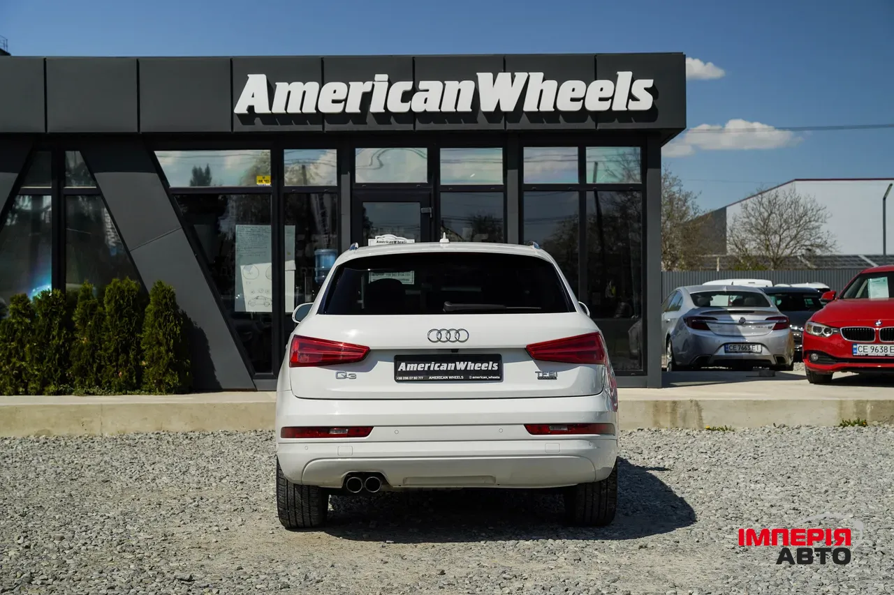 Audi Q3 - фото 6