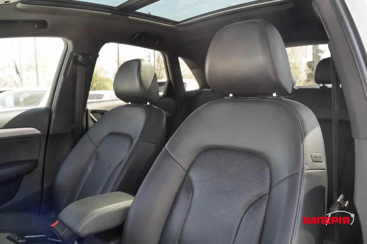 Audi Q3 - фото 30