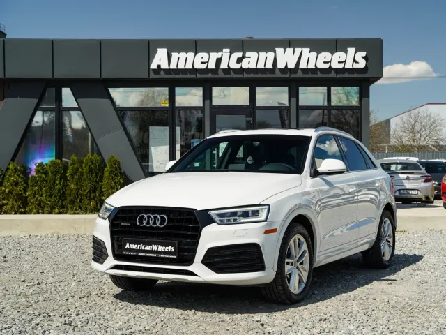 Audi Q3 - фото 1