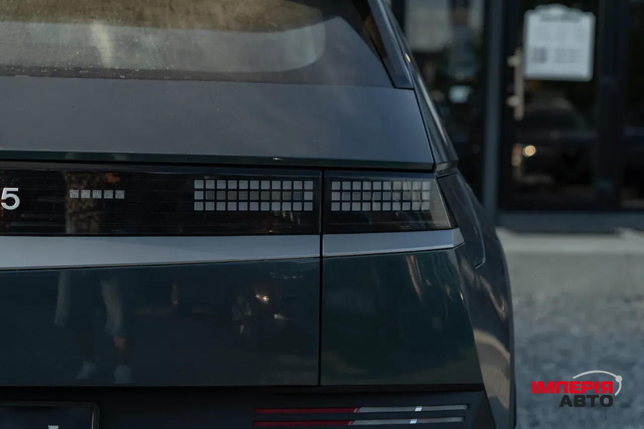 Hyundai IONIQ 5 - фото 7