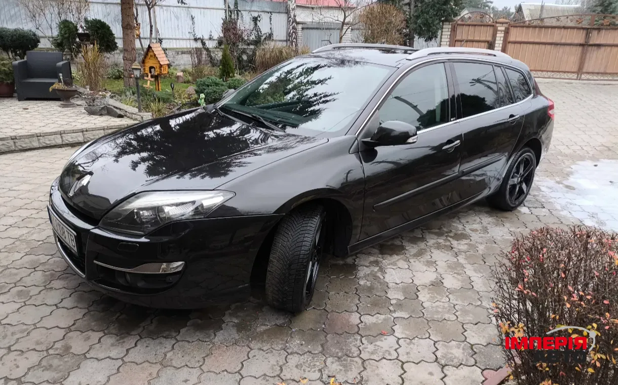 Renault Laguna - фото 4