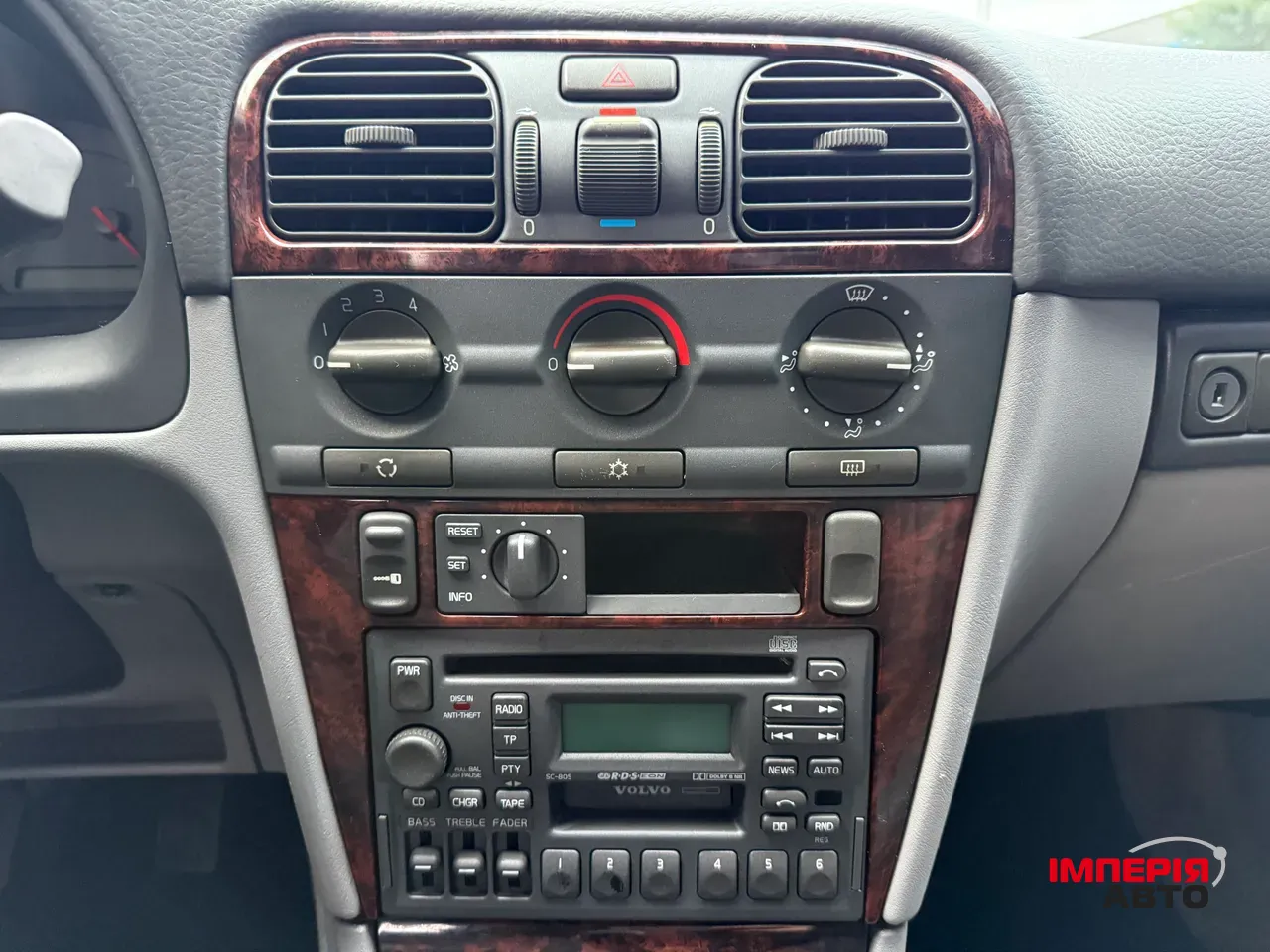 Volvo S40 - фото 24