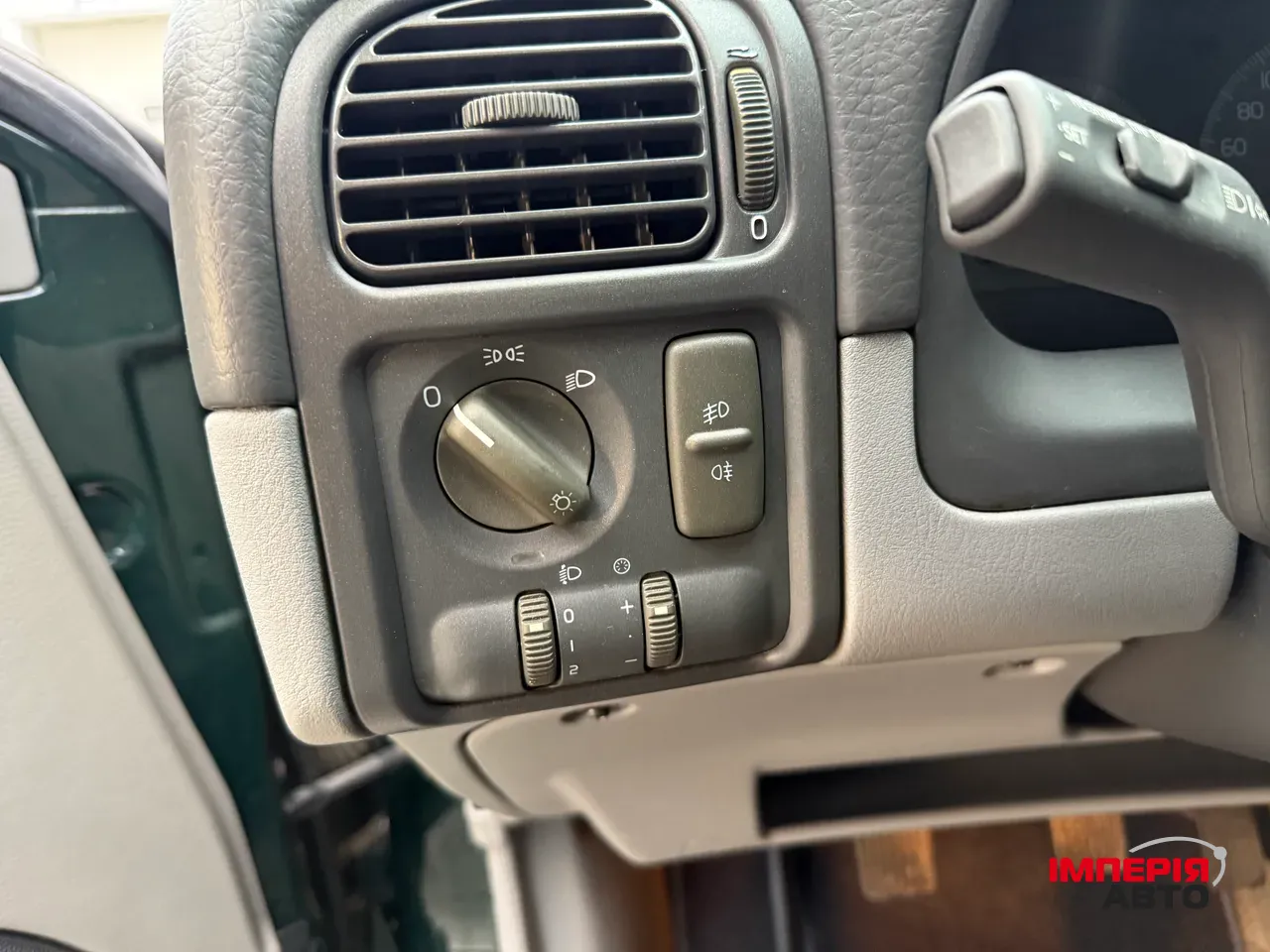 Volvo S40 - фото 14