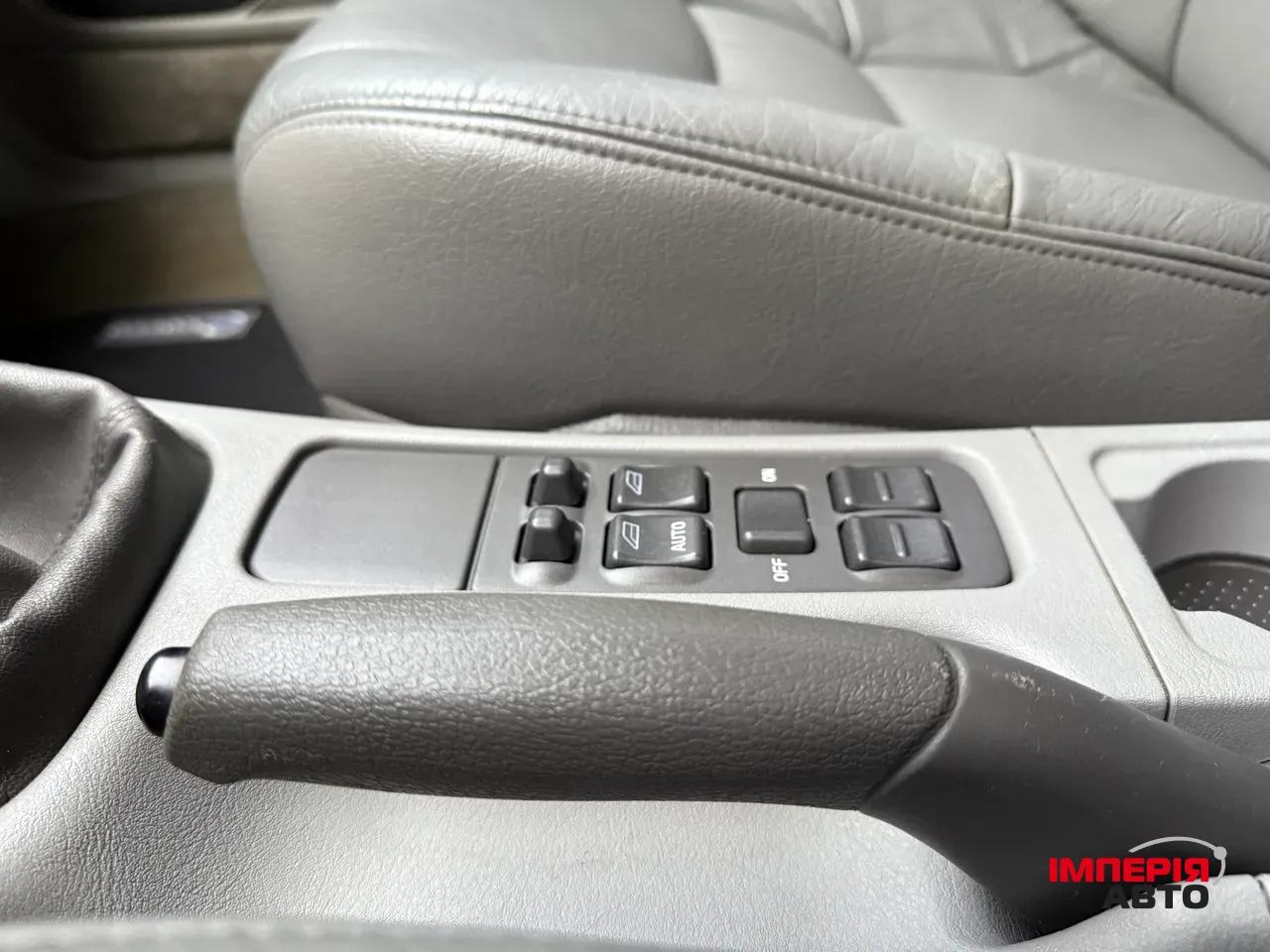 Volvo S40 - фото 16