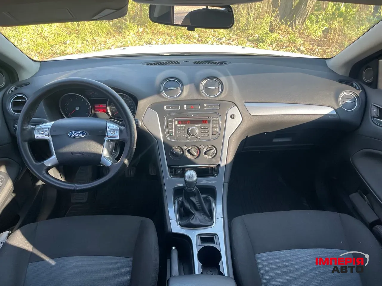 Ford Mondeo - фото 14