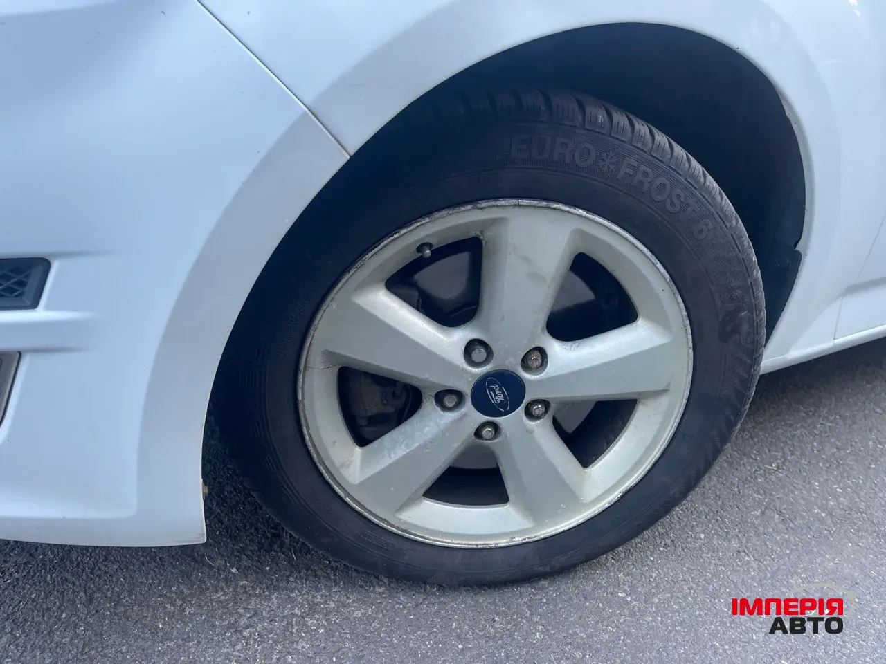 Ford Mondeo - фото 12