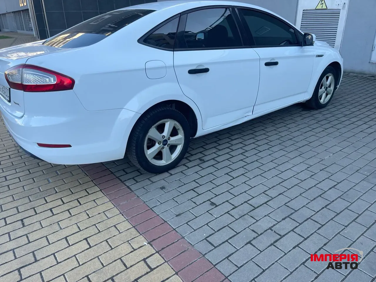 Ford Mondeo - фото 7