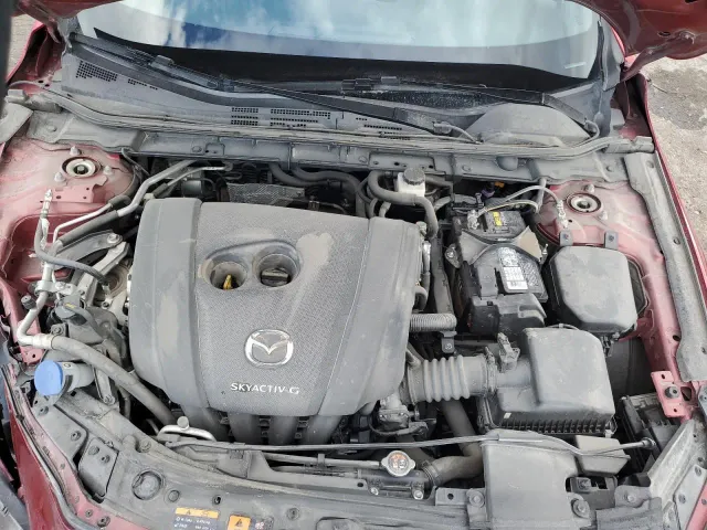 Mazda 3 - фото 2