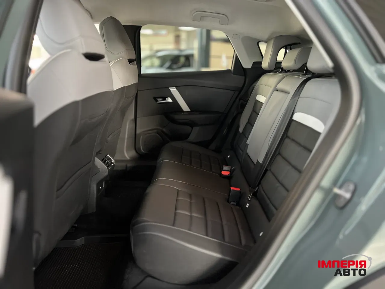 Citroen C4 - фото 17