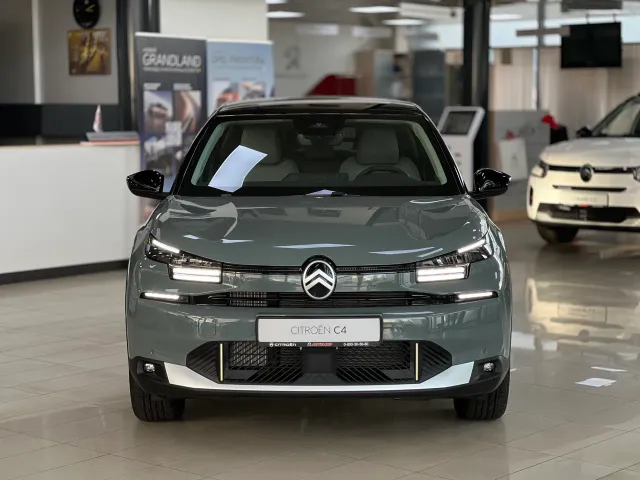 Citroen C4 - фото 2