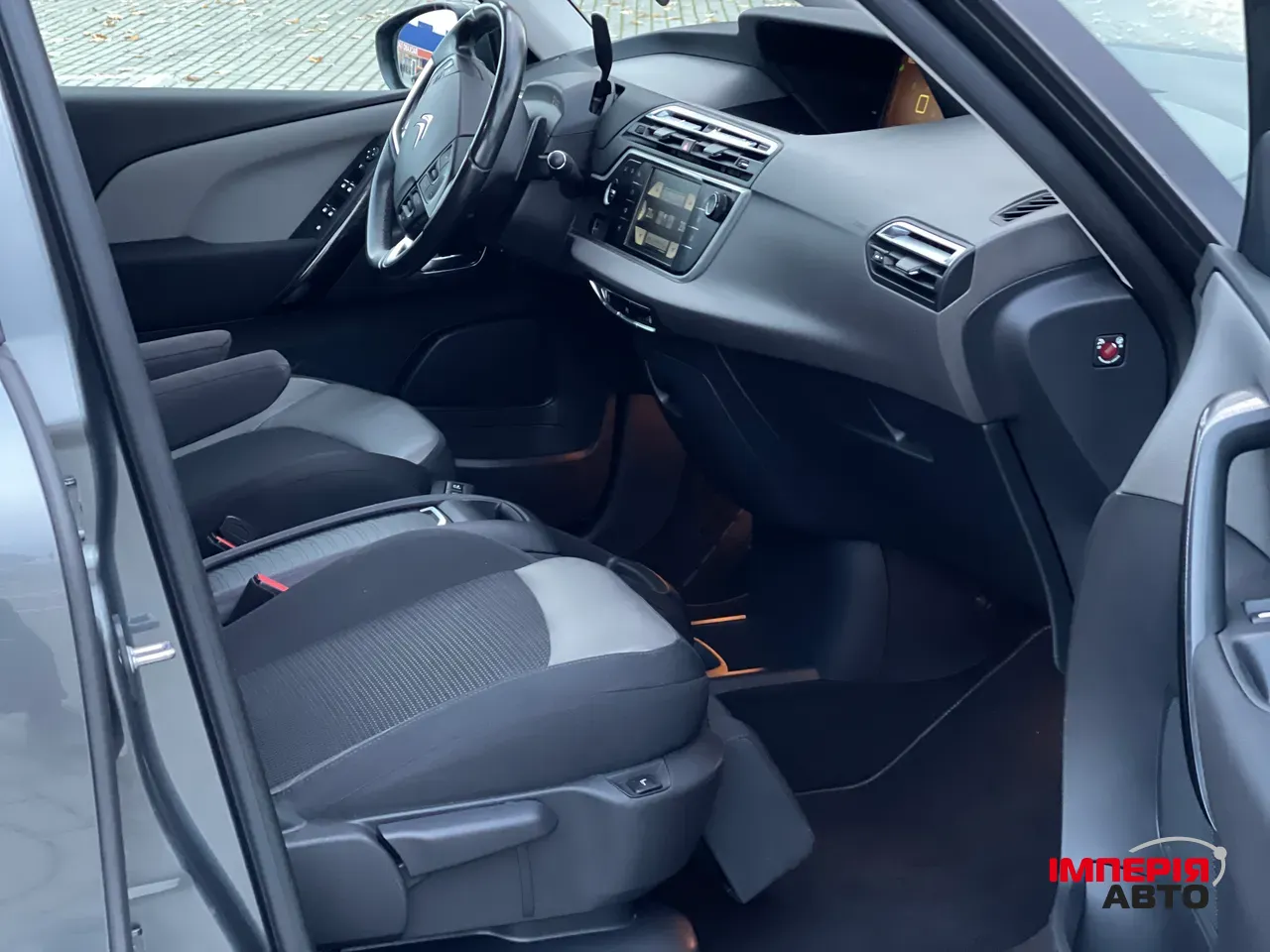 Citroen C4 Picasso - фото 36