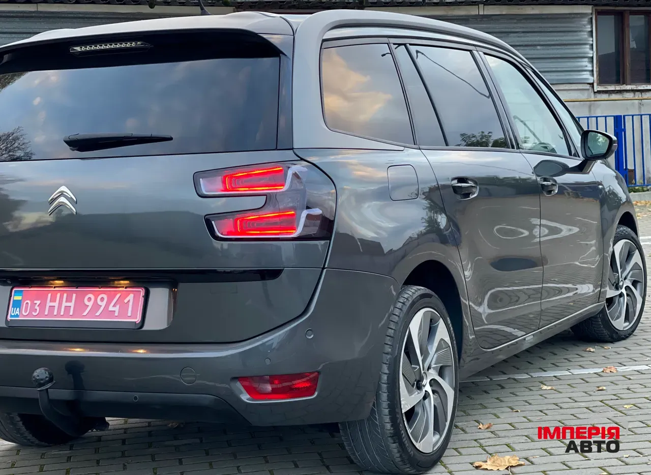 Citroen C4 Picasso - фото 17