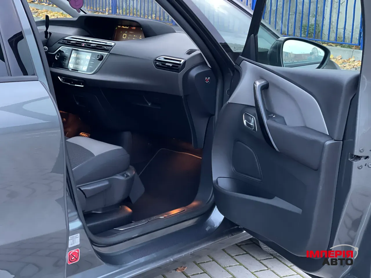 Citroen C4 Picasso - фото 33