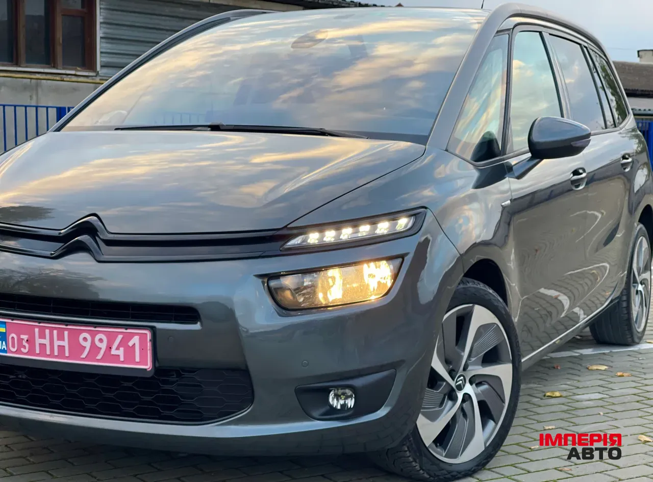 Citroen C4 Picasso - фото 8