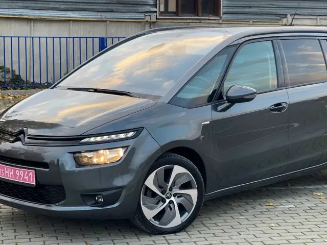 Citroen C4 Picasso - фото 5