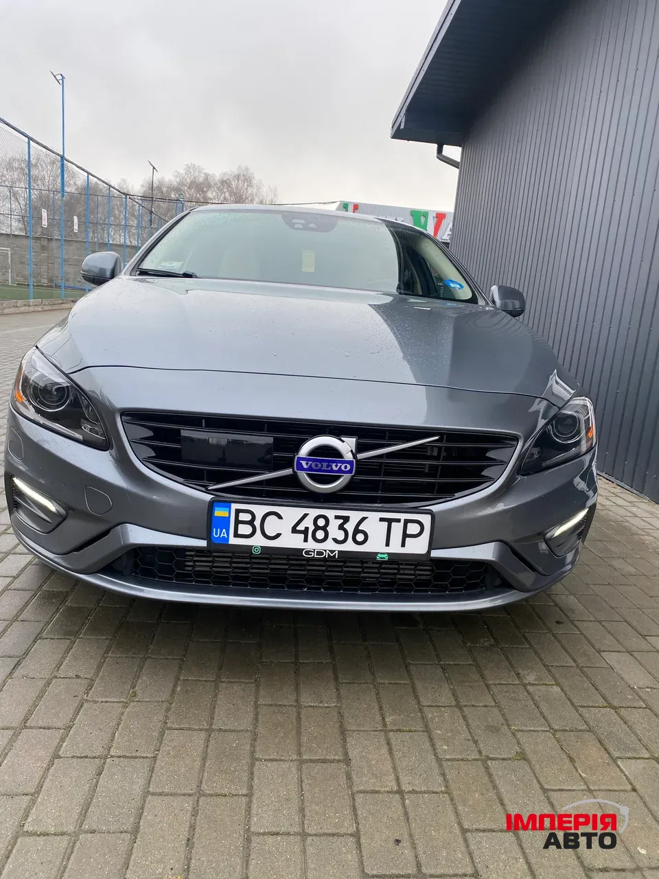 Volvo S60 - фото 11