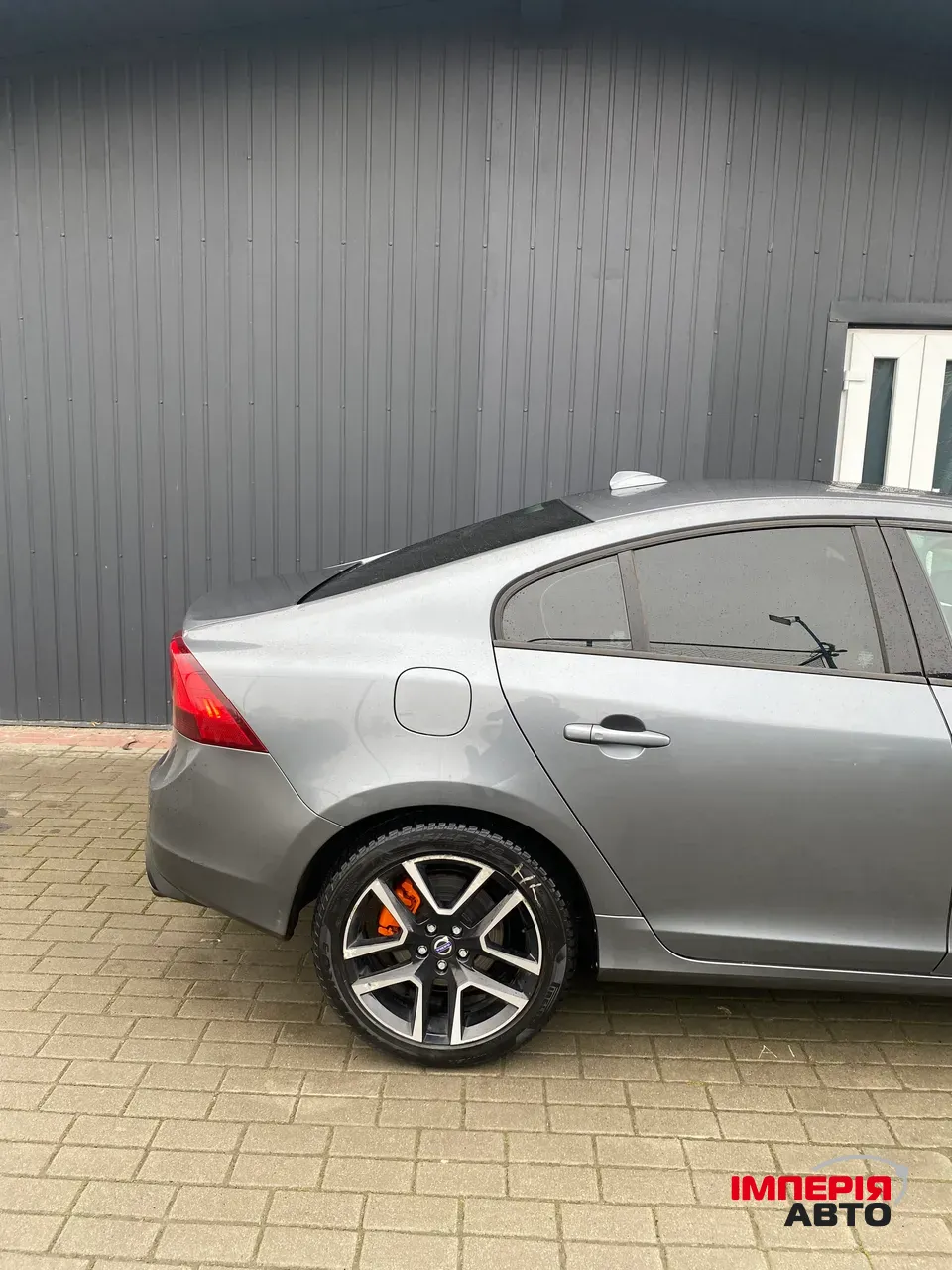 Volvo S60 - фото 5