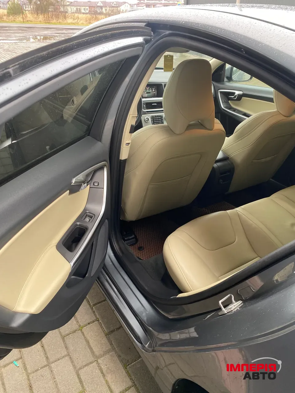 Volvo S60 - фото 22