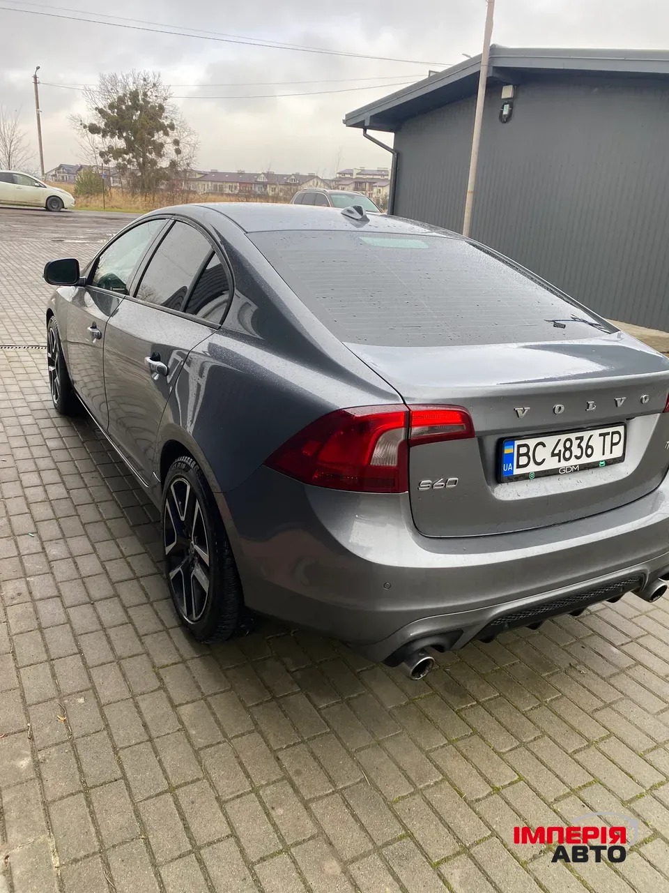 Volvo S60 - фото 10