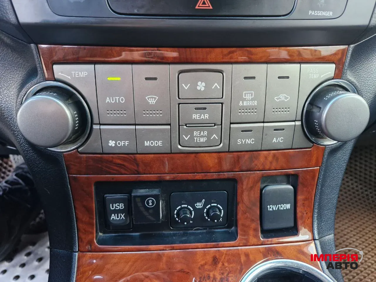 Toyota Highlander - фото 22