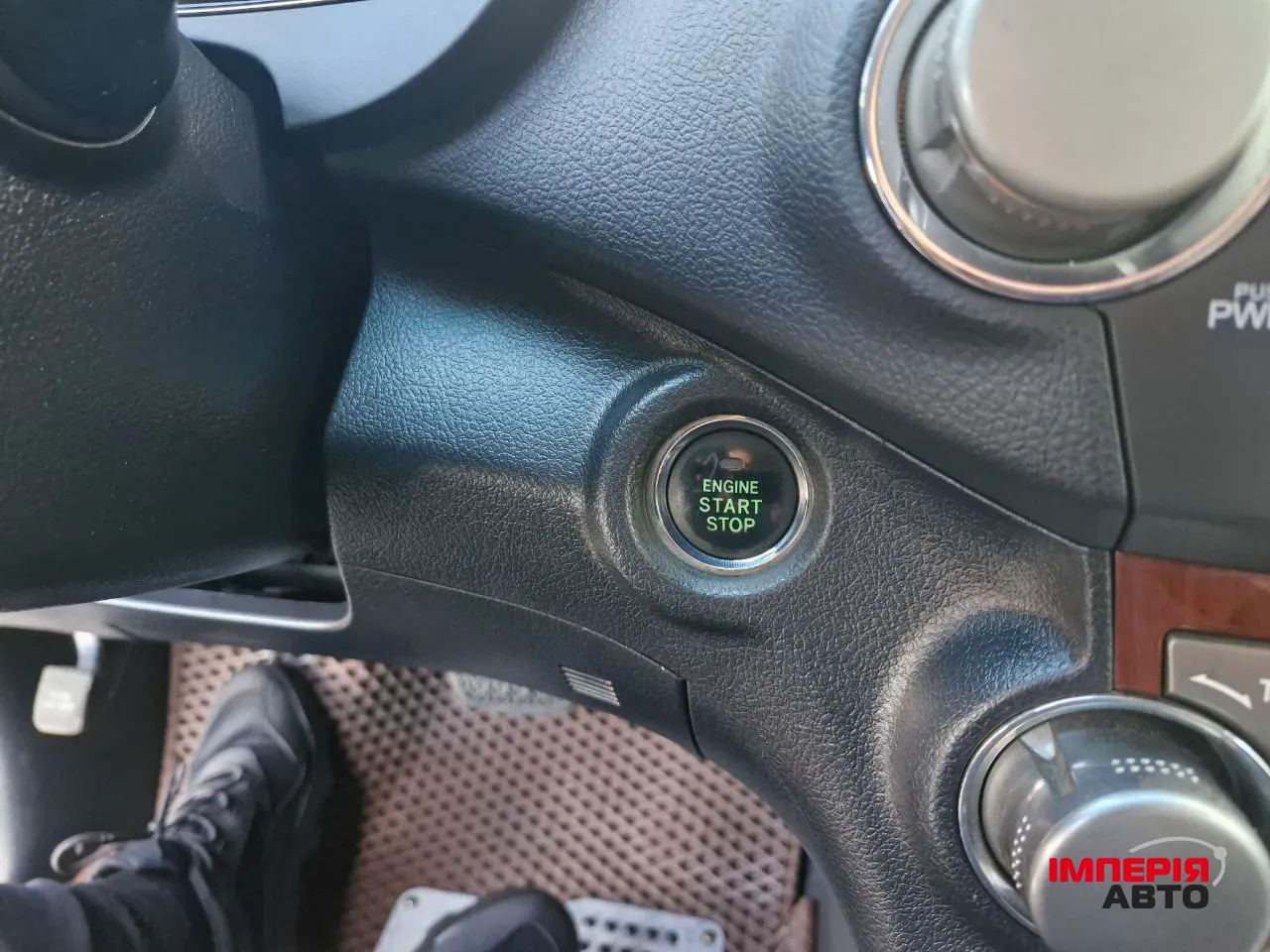 Toyota Highlander - фото 18