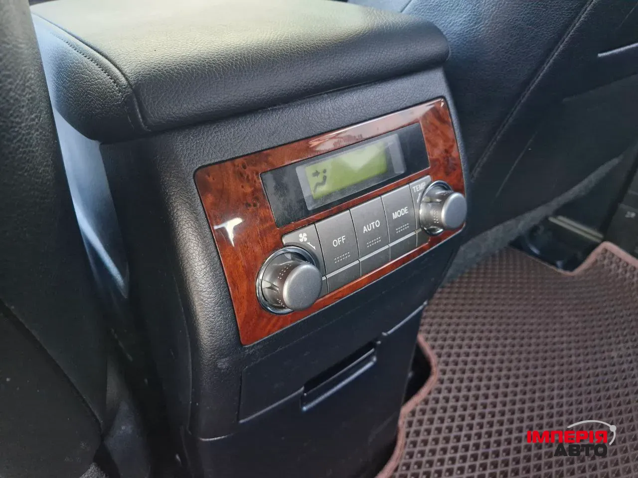 Toyota Highlander - фото 24