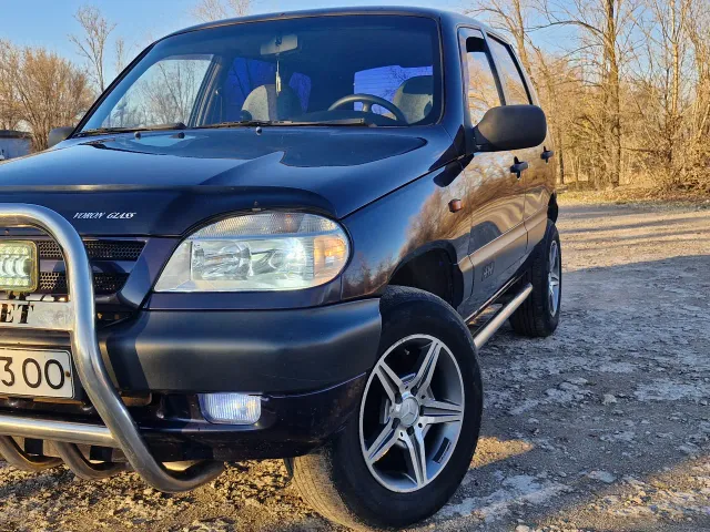 Chevrolet Niva - фото 2