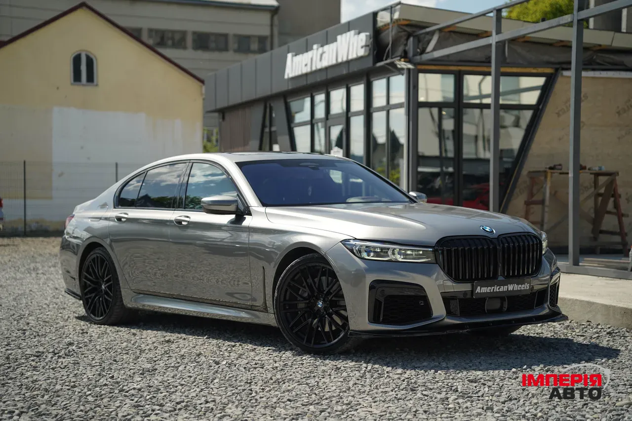 BMW 7 серії - фото 10