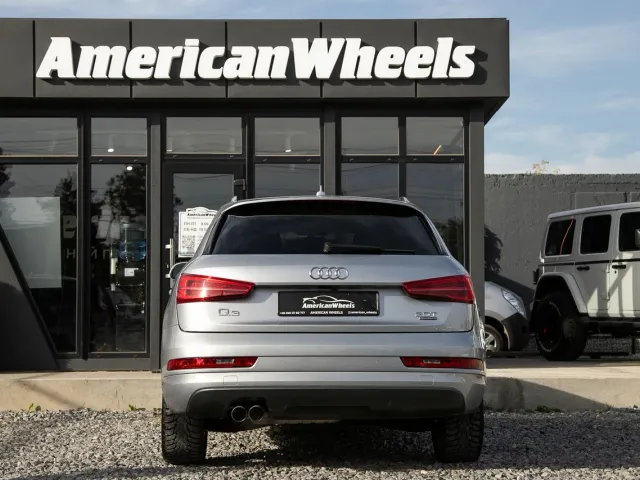 Audi Q3 - фото 4