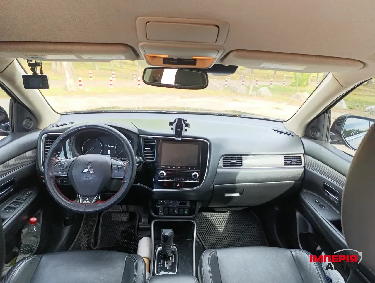 Mitsubishi Outlander - фото 4