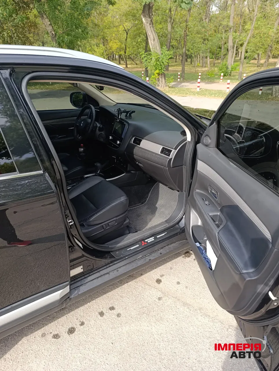 Mitsubishi Outlander - фото 5