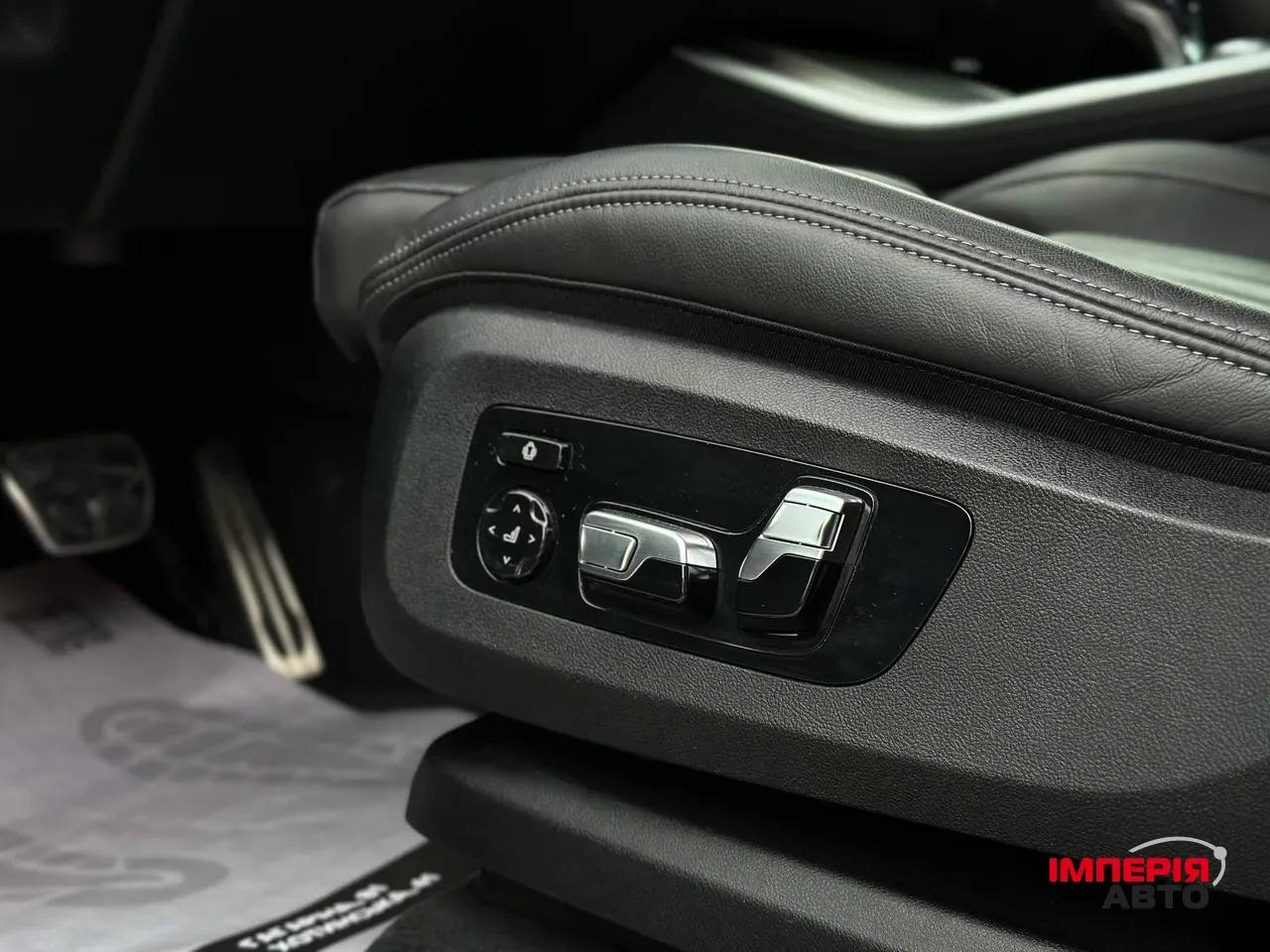 BMW X5 - фото 12