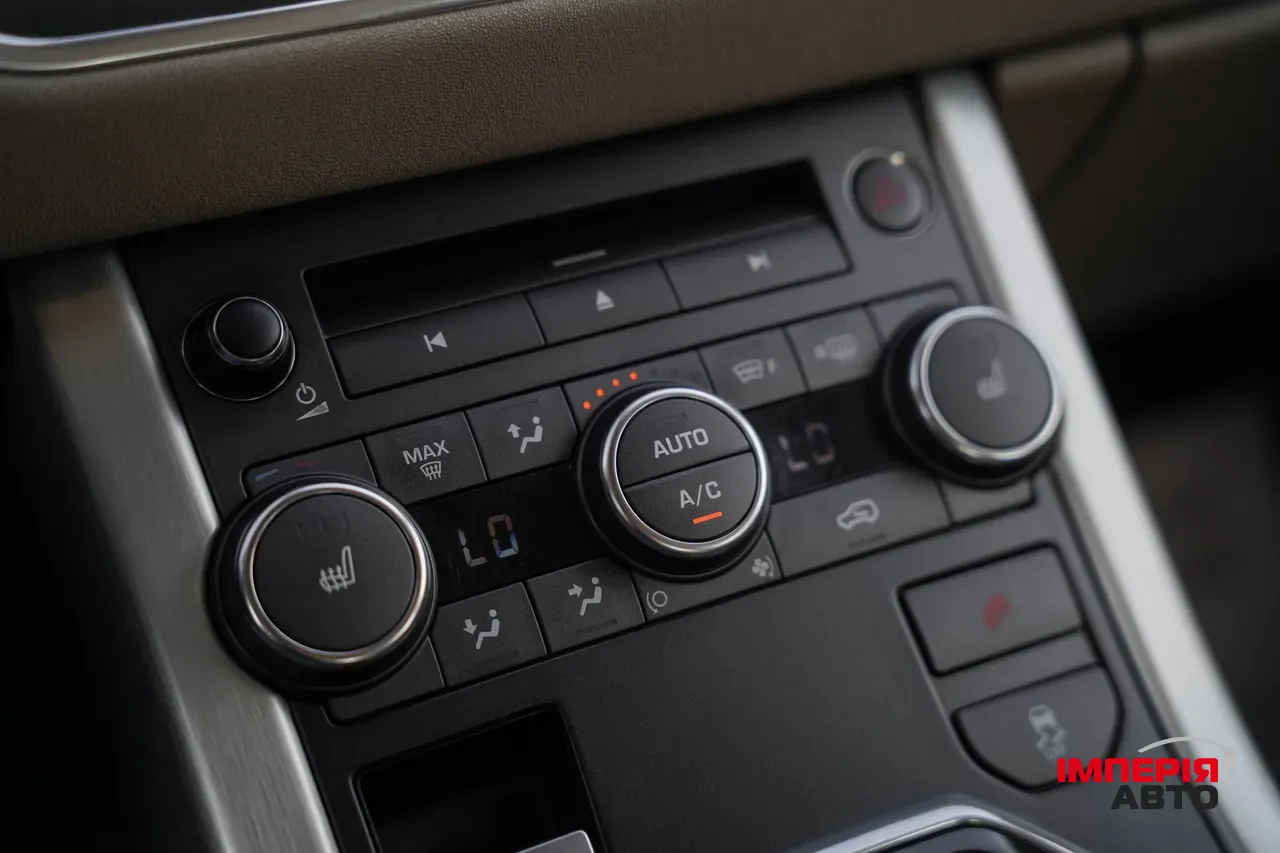 Land Rover Range Rover Evoque - фото 24