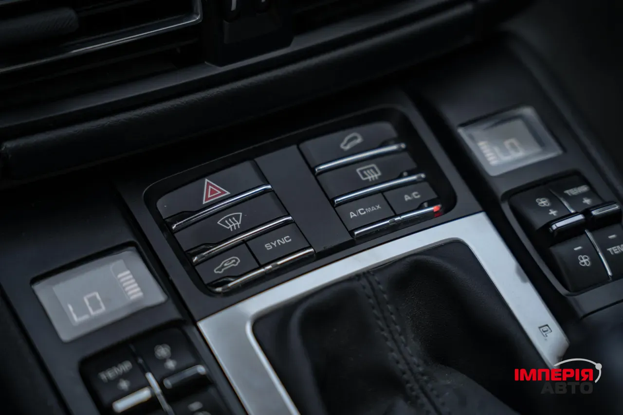 Porsche Macan - фото 28