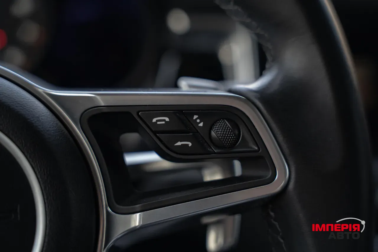 Porsche Macan - фото 24