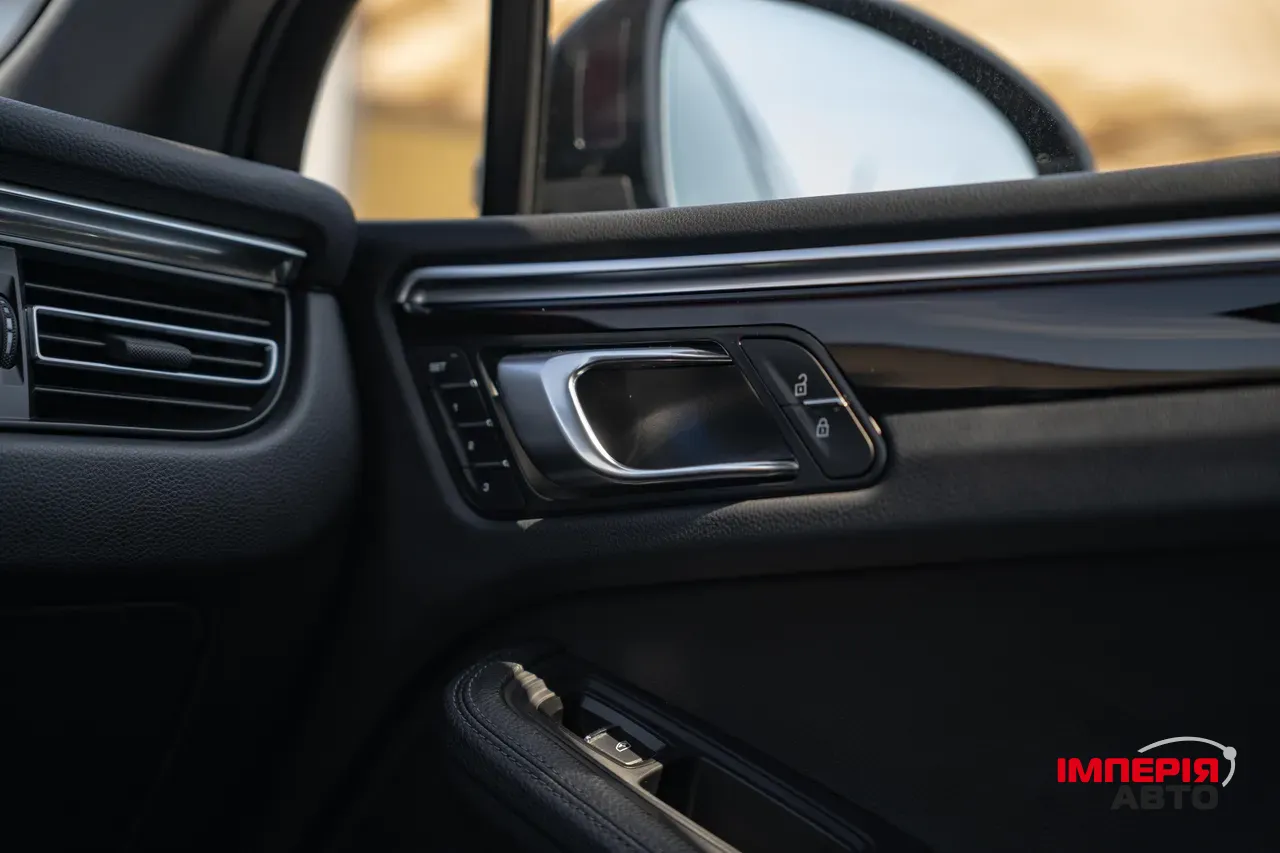 Porsche Macan - фото 32