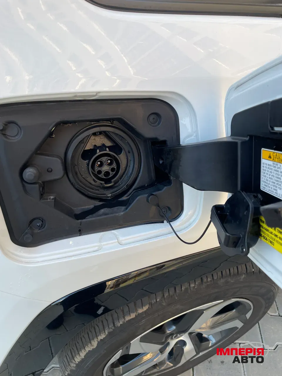 Toyota RAV4 - фото 10